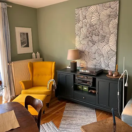 3 Schlafzimmer 2 Baeder Garten Und Parkplatz Schildow